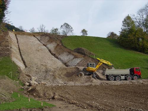 Skisprungschanze K60 Gibswil im Aufbau