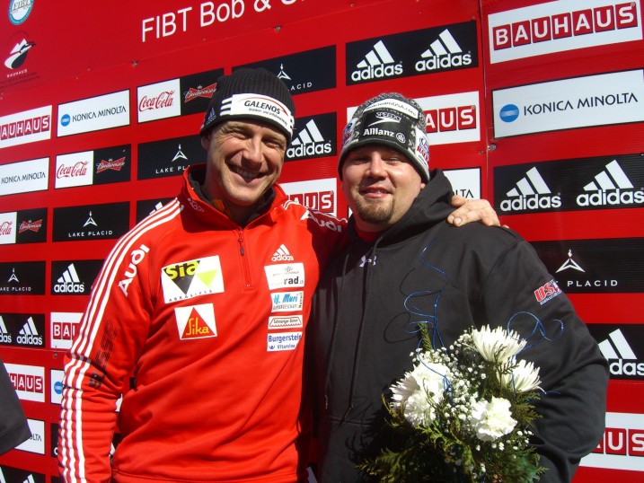 Steven Holcomb Viererbob Weltmeister, Ivor Regg auf Rang sechs