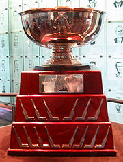 William Jennings Trophy (Bildquelle: NHL.com)