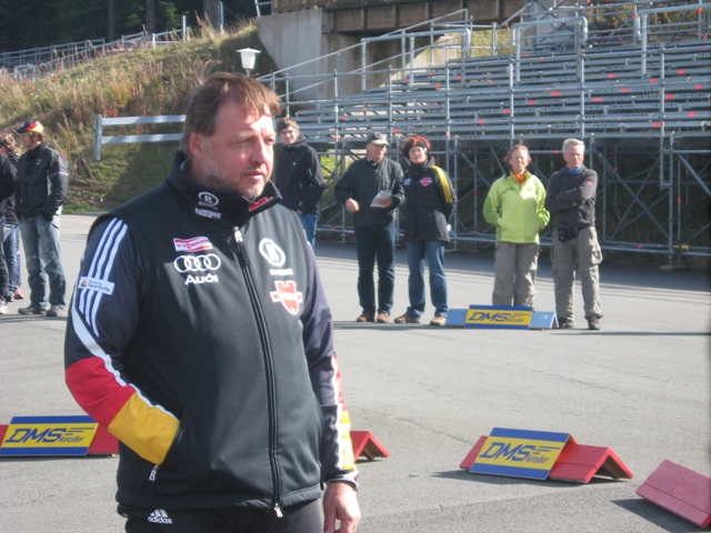 Bundestrainer Jochen Behle bei der ZLK in Oberhof ( LIVE-Wintersport.com)