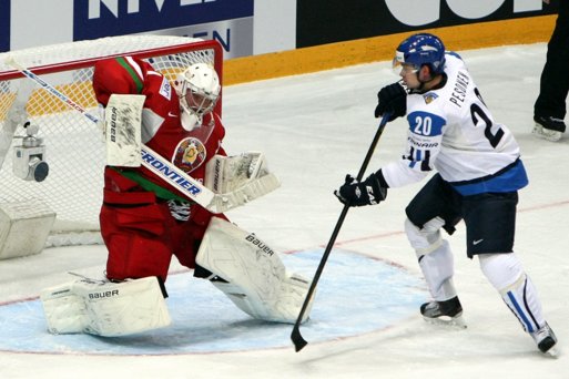 Vitaly Koval im Spiel gegen Finnland<br/>Bild: Werner Krainbucher