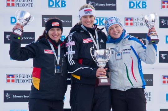 Carina Schwab, Natalie Geisenberger, Sandra Gasparini (Foto: Helmut Geisenberger)